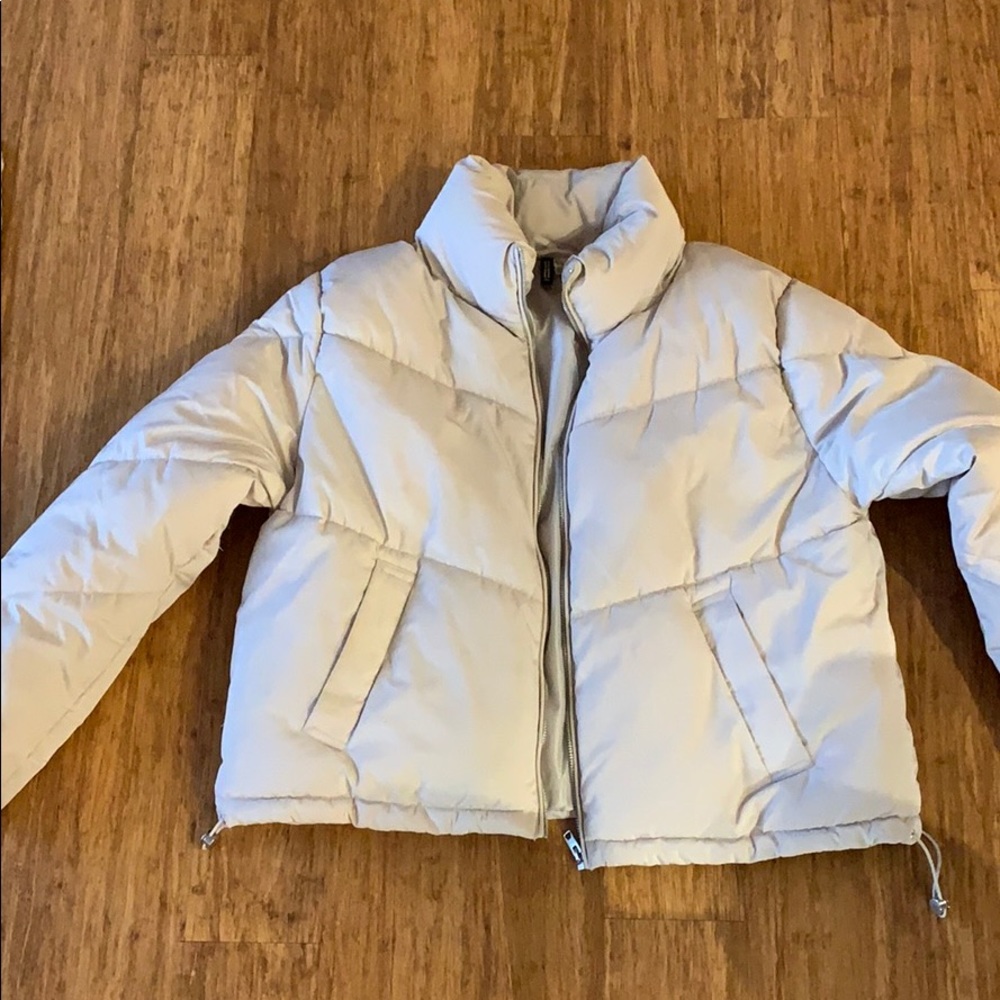 H&M cream puffer boxy